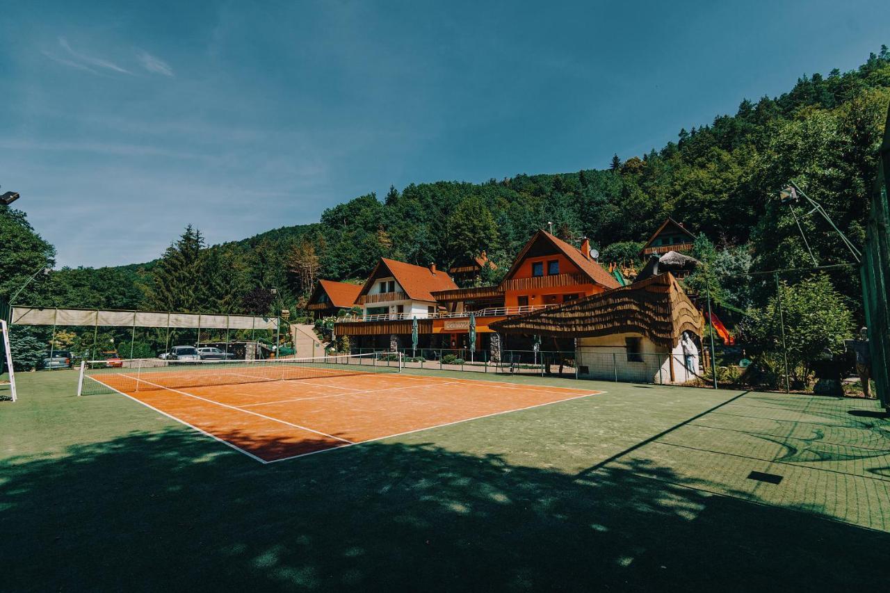 Ekoma Rezort Zvolen Exterior foto